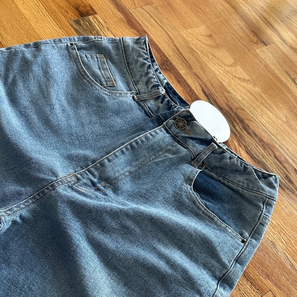 Rehab Lab Light Blue Relaxed Jeans - Picture 5 of 6
